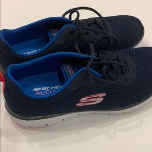 Never worn- Sketchers Flex Appeal
